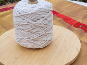 Fil torsadé 3 ply – 4 mm – Bobine 1 kg – Image 1